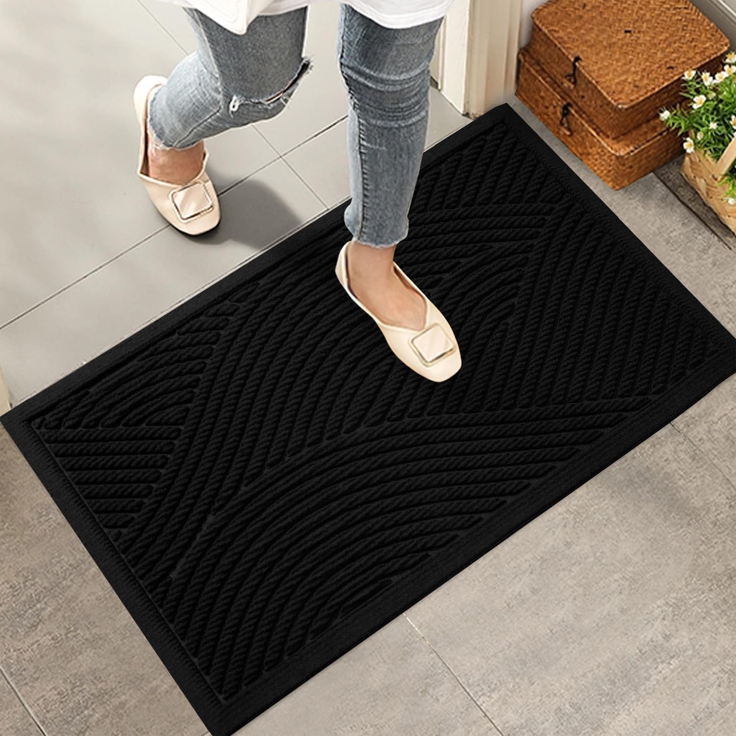 HIYARD Sturdy Front Door Mat, Absorbent Muddy Dirt Resist Welcome Door Mats Outdoor Indoor, Stain and Fade Resistant, Non-Slip Backing Entry Mat Low Profile Doormat for Entryway, 29×17, Beige