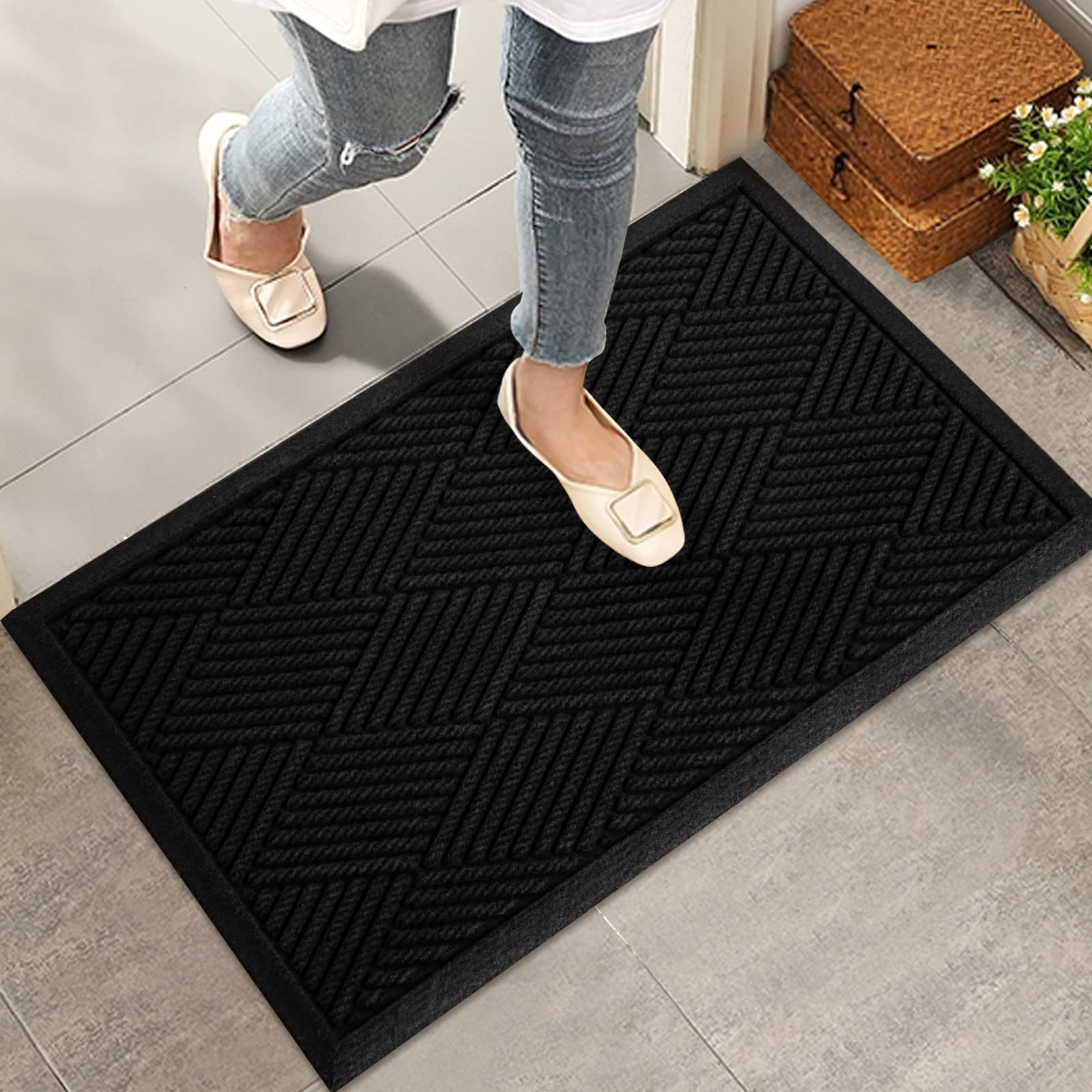 HIYARD Sturdy Front Door Mat, Absorbent Muddy Dirt Resist Welcome Door Mats Outdoor Indoor, Stain and Fade Resistant, Non-Slip Rubber Backing Low Profile Doormat for Entryway, 30×17, Beige