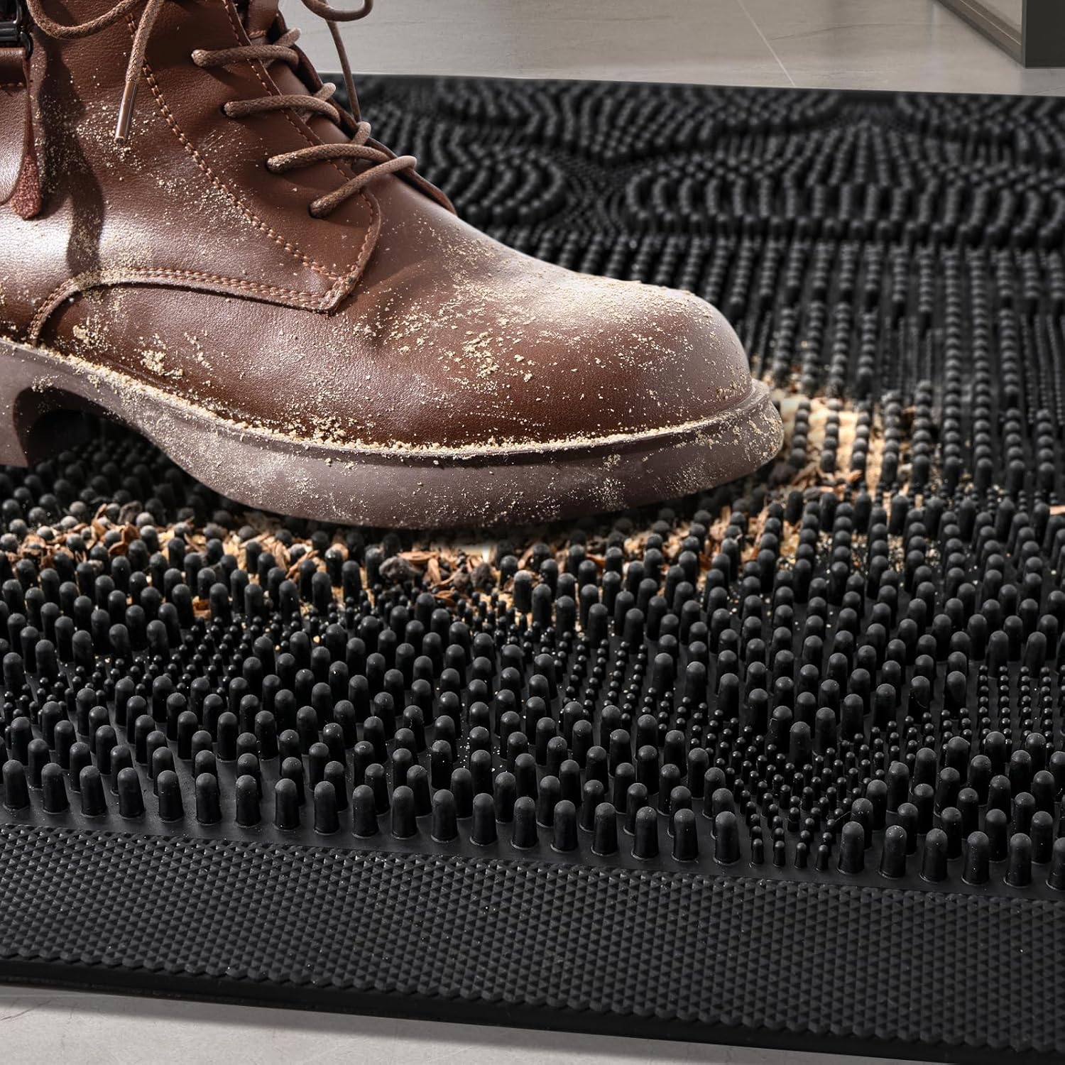 FRAMICS Front Door Mat Outside Entrance, Heavy Duty Rubber Door Mats Outdoor Welcome Mat Waterproof Doormat Non Slip for Entryway Doormats Dirt Trapper Indoor Mats All Seasons, 17 x 30 Inches, Black