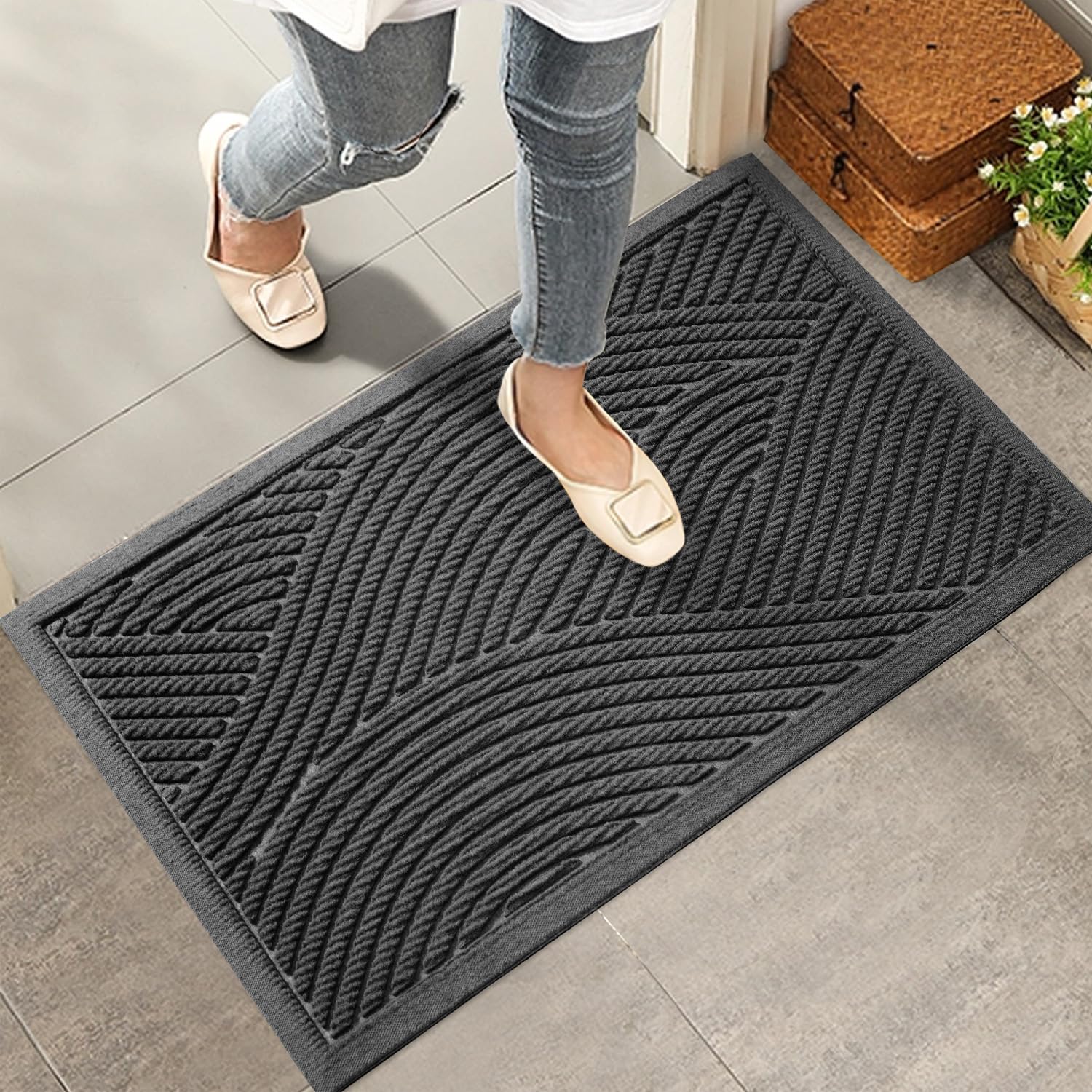 HIYARD Sturdy Front Door Mat, Absorbent Muddy Dirt Resist Welcome Door Mats Outdoor Indoor, Stain and Fade Resistant, Non-Slip Backing Entry Mat Low Profile Doormat for Entryway, 29×17, Beige