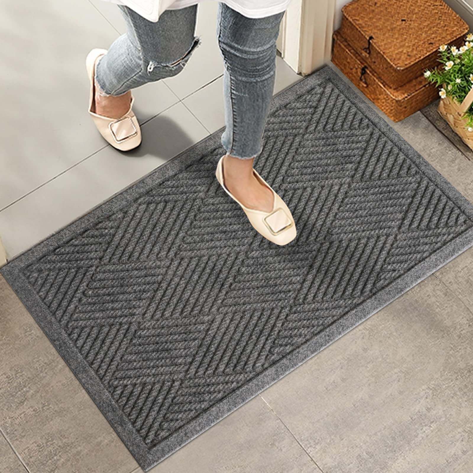 HIYARD Sturdy Front Door Mat, Absorbent Muddy Dirt Resist Welcome Door Mats Outdoor Indoor, Stain and Fade Resistant, Non-Slip Rubber Backing Low Profile Doormat for Entryway, 30×17, Beige