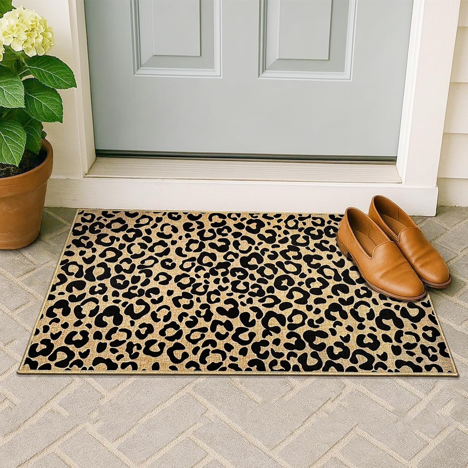 Leopard Print Doormat Black Welcome Door Mat Outdoor Indoor Entrance Floor Mat Non-Slip Entryway Carpet for Entryway Hallway Porch Washable Inside Outside Doormat for Home Decor