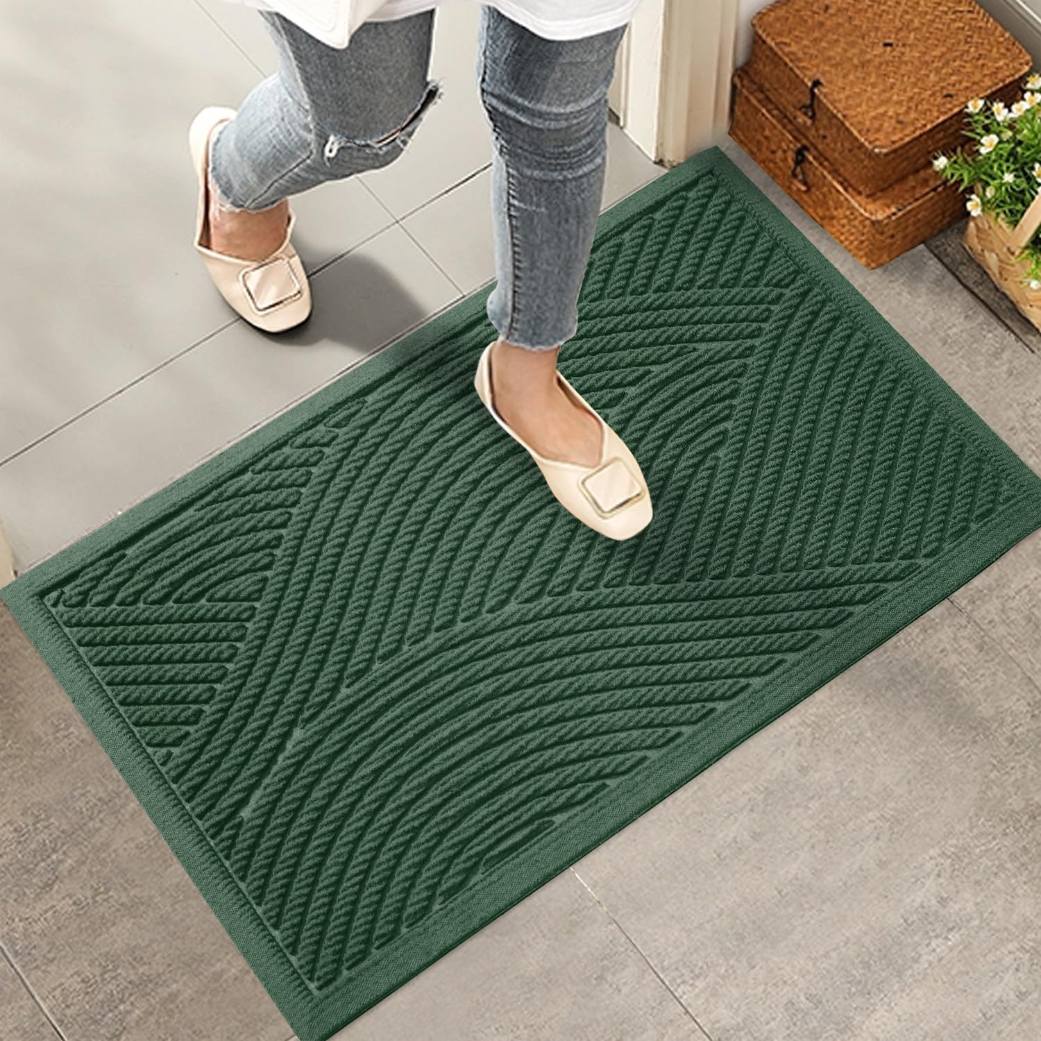 HIYARD Sturdy Front Door Mat, Absorbent Muddy Dirt Resist Welcome Door Mats Outdoor Indoor, Stain and Fade Resistant, Non-Slip Backing Entry Mat Low Profile Doormat for Entryway, 29×17, Beige
