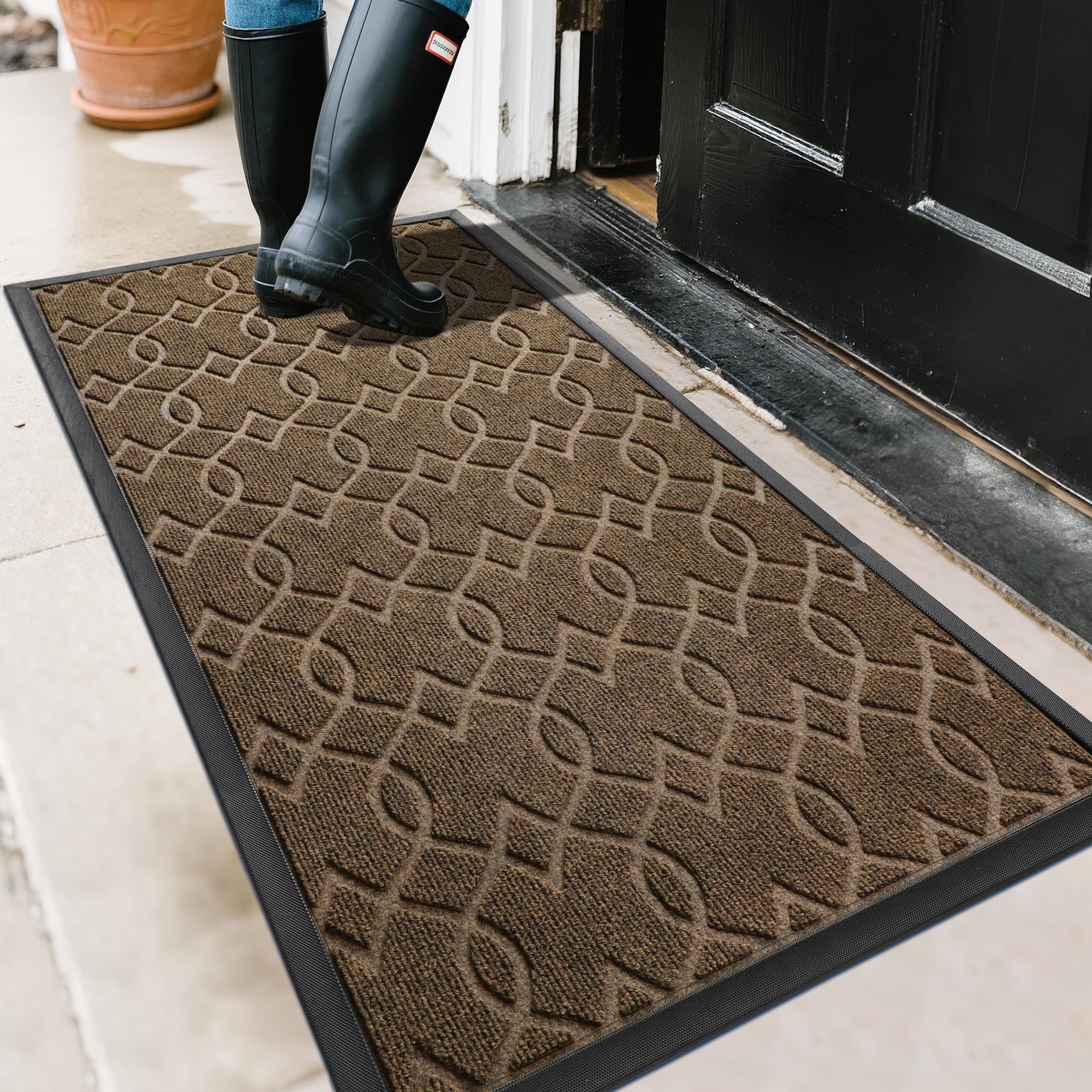 Yimobra Outdoor Mats for Front Door 29.5x17, All-Season Waterproof Doormat Outdoor Entrance, Heavy Duty Non-Slip Outside Door Mat for Garage Patio Proch Entryway Indoor, Black